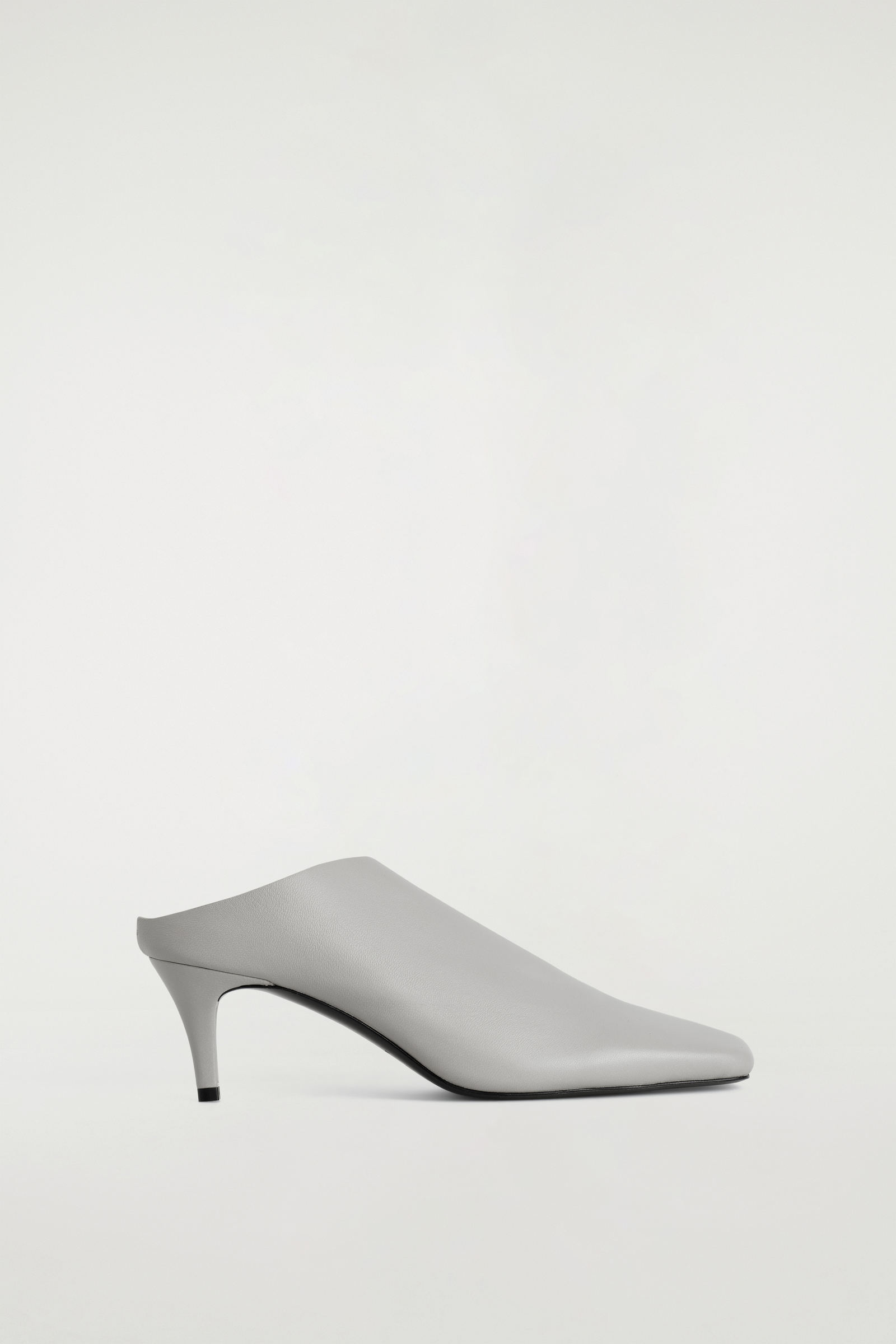 ドレープレザー キトンヒールミュール